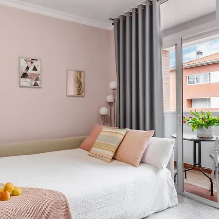Tic Tac 31 Family Apartment With Pool View Lloret de Mar